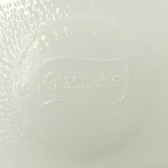 Vintage Glasbake J235 1Qt Casserole Dish Herb Garden Pattern With Lid Milk Glass - Picture 9 of 16